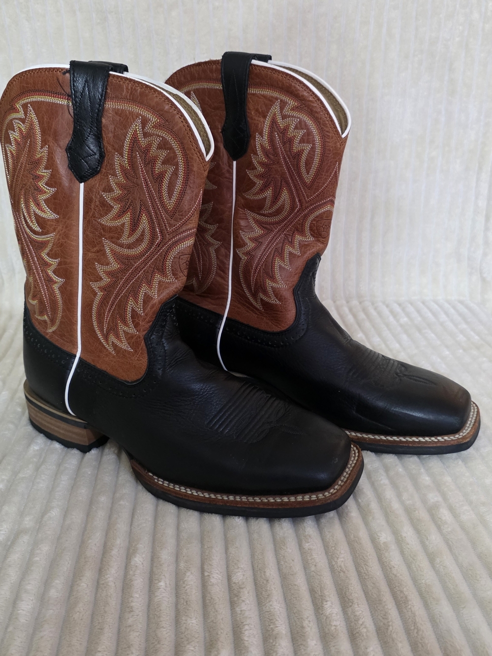 Ariat Men's Two-Tone Western Square-toe Cowboy Boots - Black & Brown
